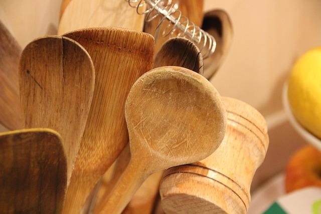 Maximizing Storage and Organization with Smart Cookware Solutions